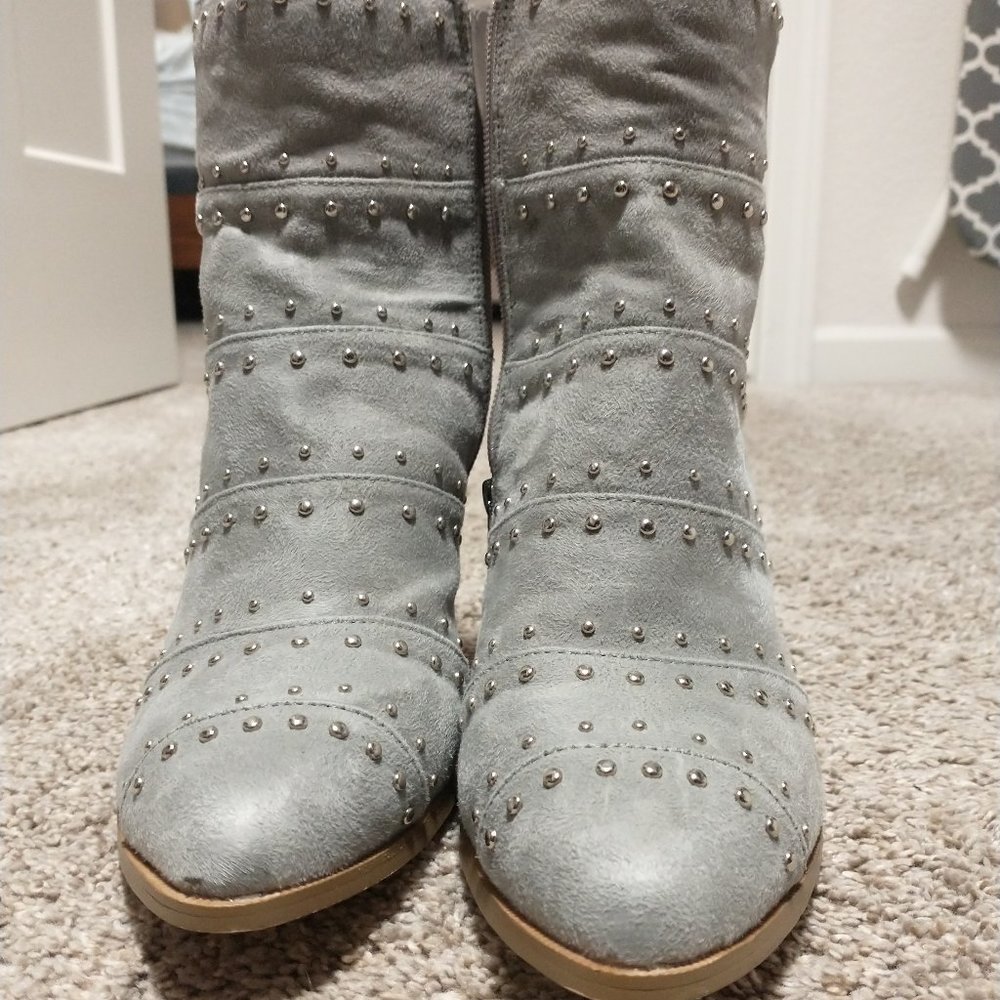 Hippie Laundry Gray Studded Ankle Boots
